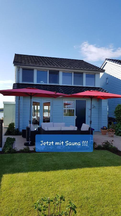 Wierhooft 21 Den Oever Bagian luar foto